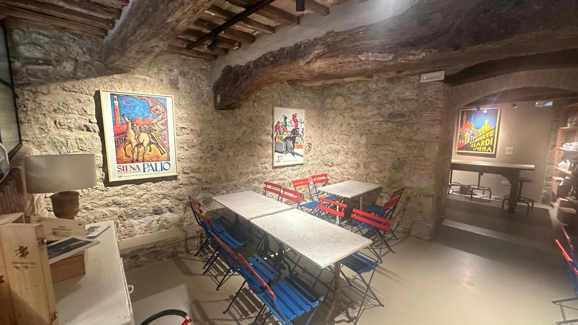 Rooms And Wine Al Castello Monteriggioni