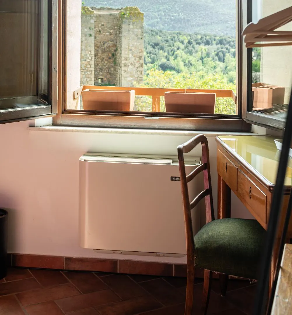 Rooms And Wine Al Castello Monteriggioni