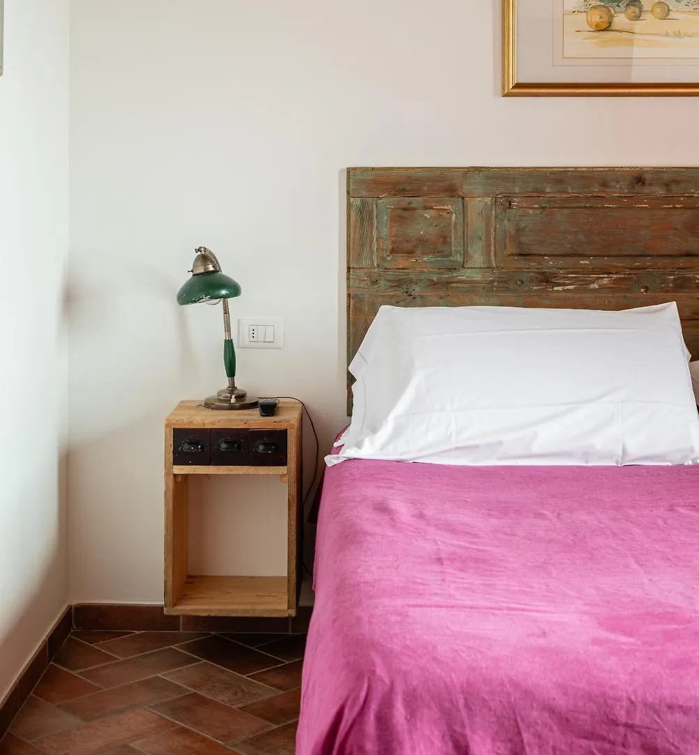 Rooms And Wine Al Castello Monteriggioni