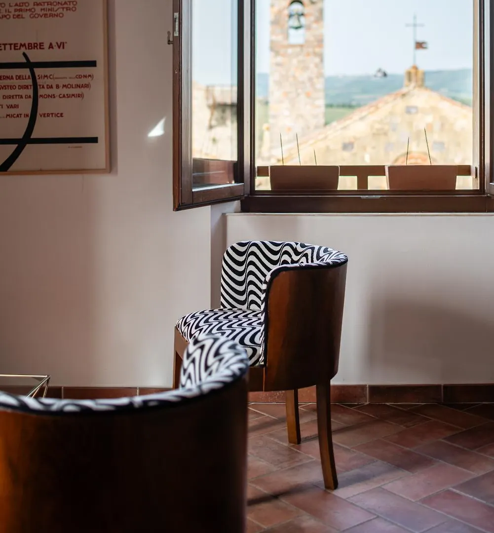 Bed and breakfast Rooms And Wine Al Castello Monteriggioni Italia