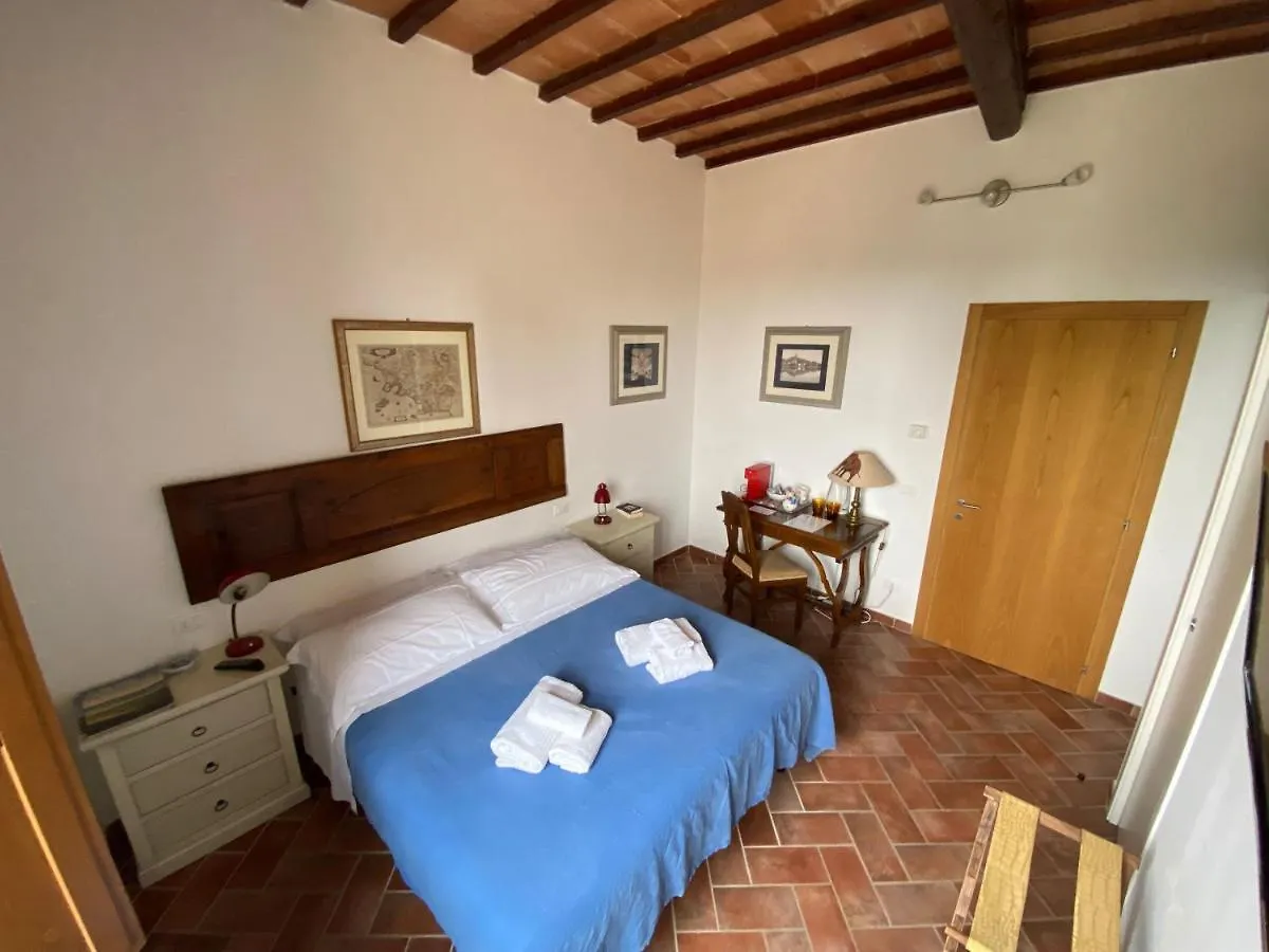 Rooms&Wine al Castello Monteriggioni Bed & Breakfast
